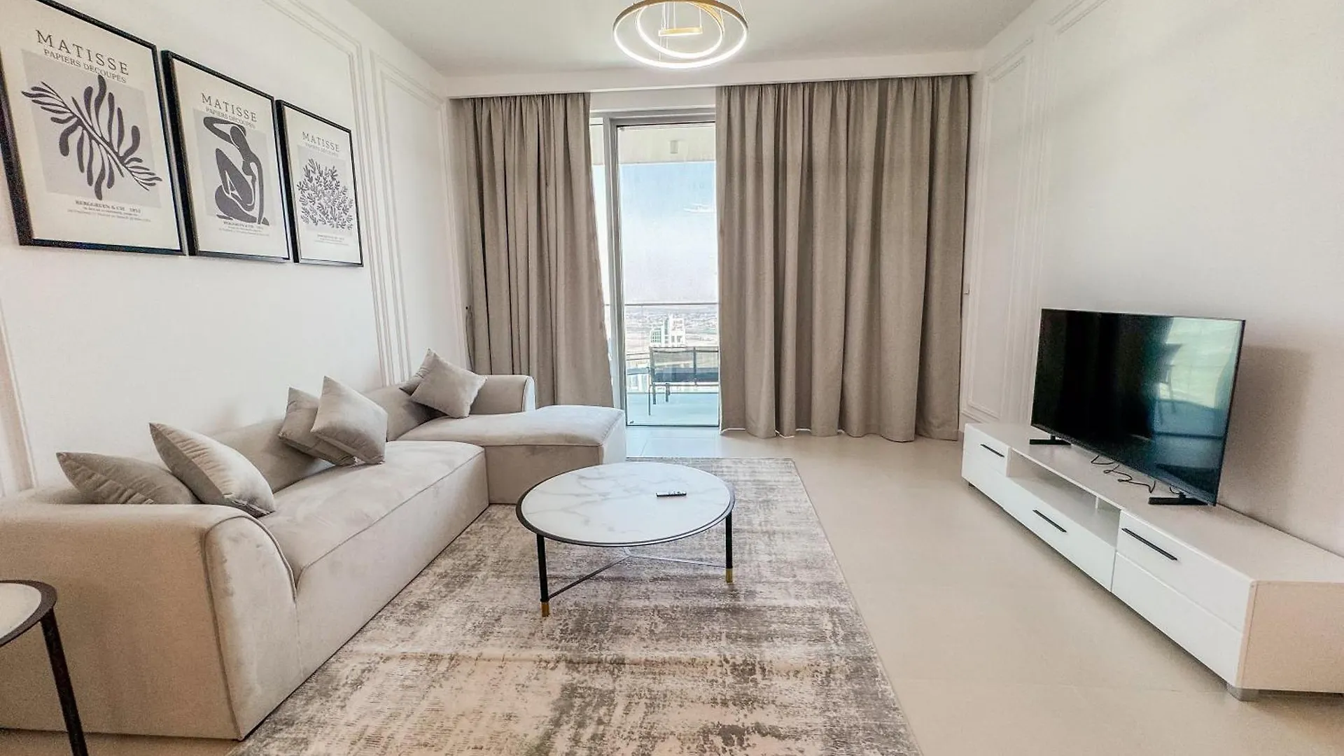 Like Home - 5306 Modern Two-Bedroom Apartment Overlooking The Creek Dubai 0*,  United Arab Emirates